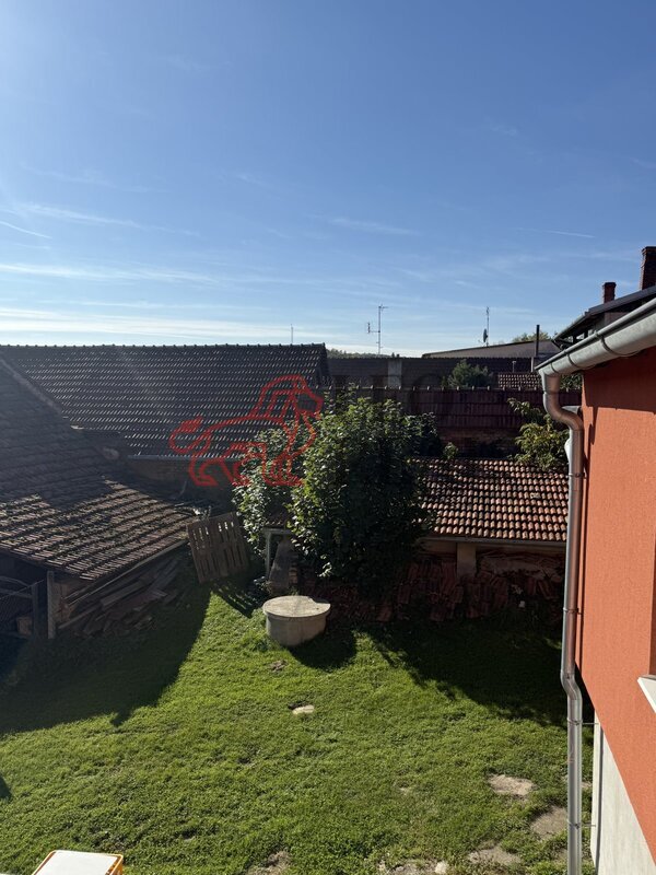 Prodej prostorného RD, užitná plocha 136 m2 a pozemek 2894 m - 14