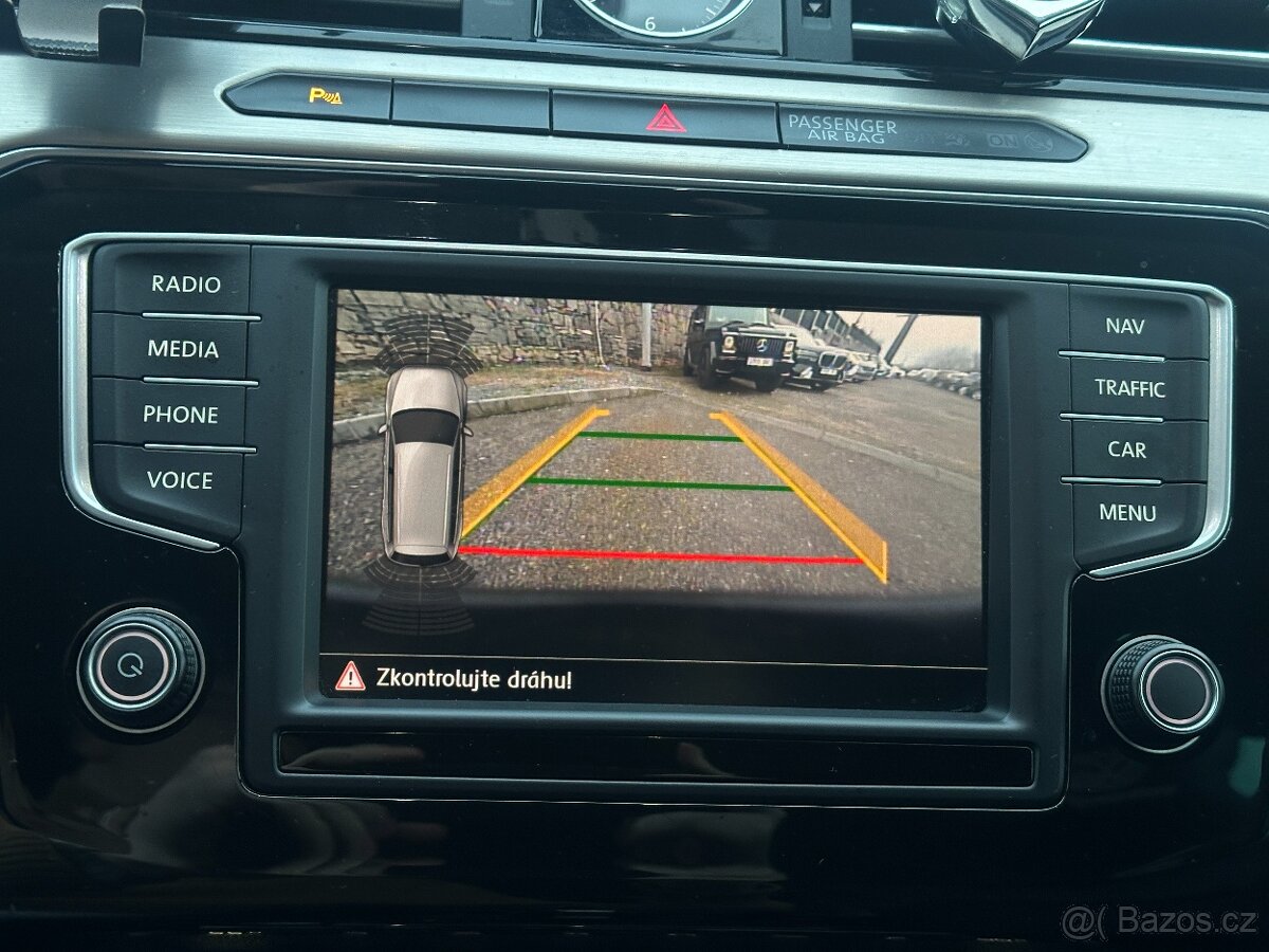 Volkswagen Passat 2017 - 14