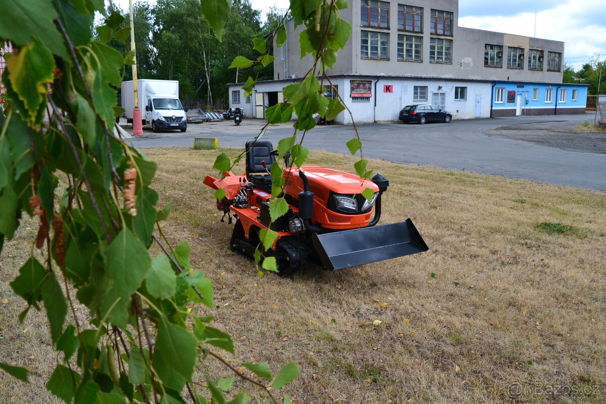 Pásový traktor HT35-Y - 14