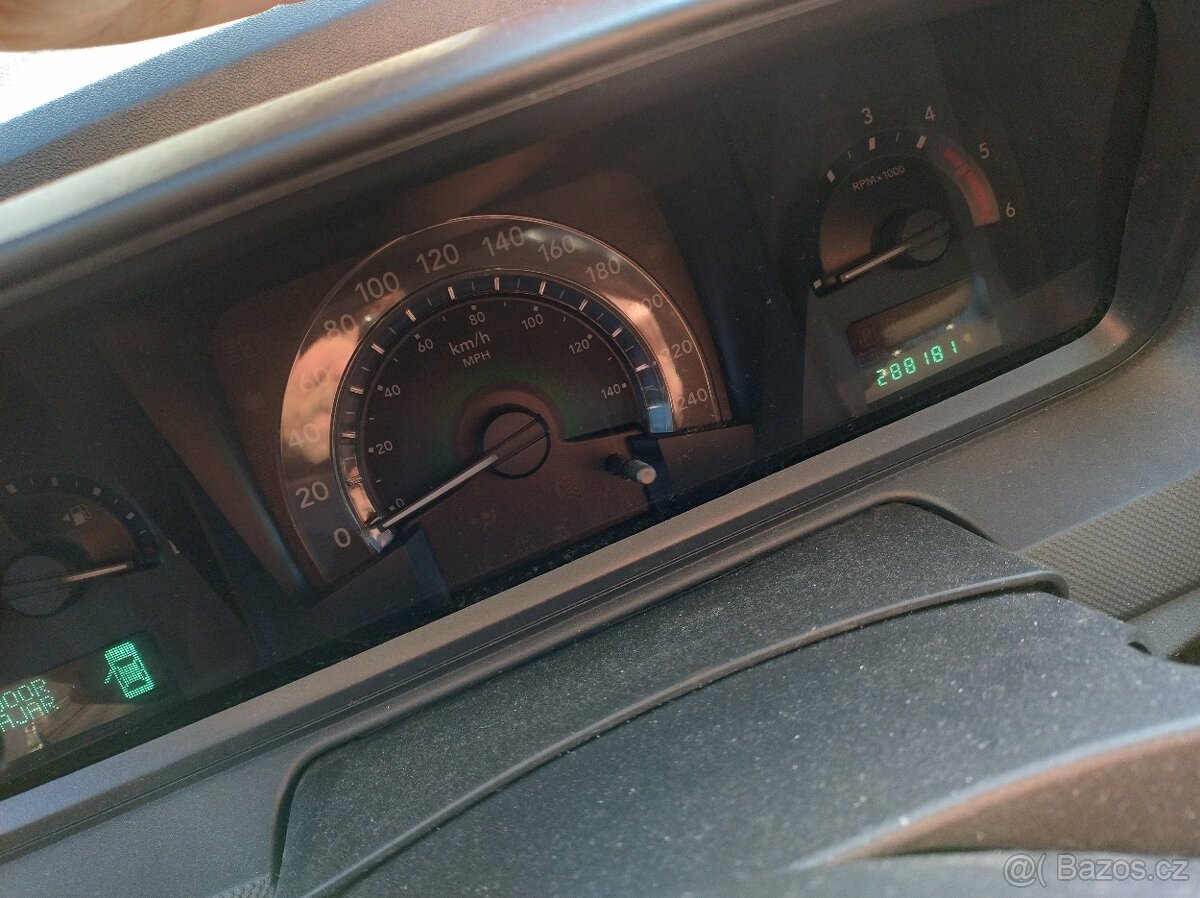 Dodge Journey 2010 2,0CRD AUT 103kW BWD - DILY z auta - 14