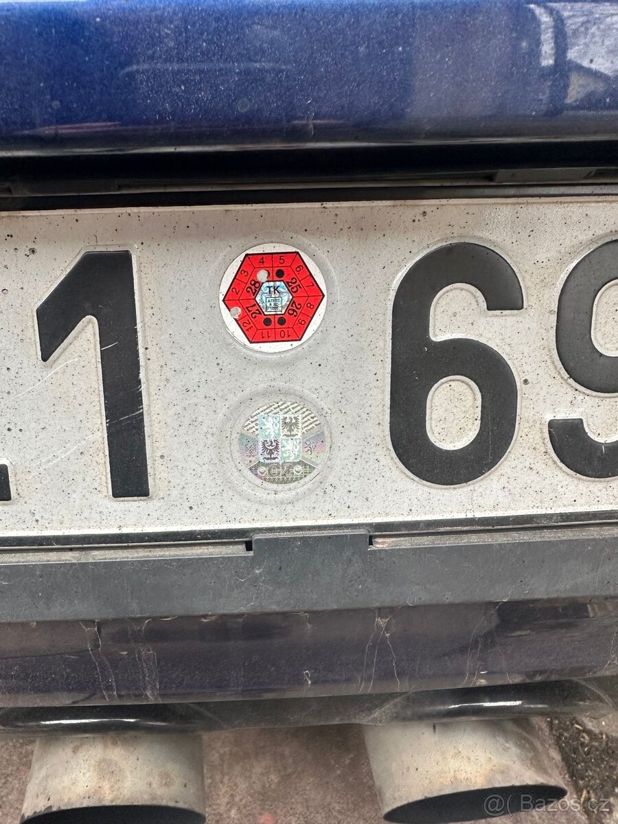 Volkswagen Golf 5 R32 look - 14