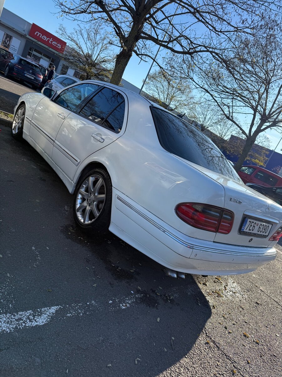 Mercedes W210 3.2cdi 145kw r2001 - 14