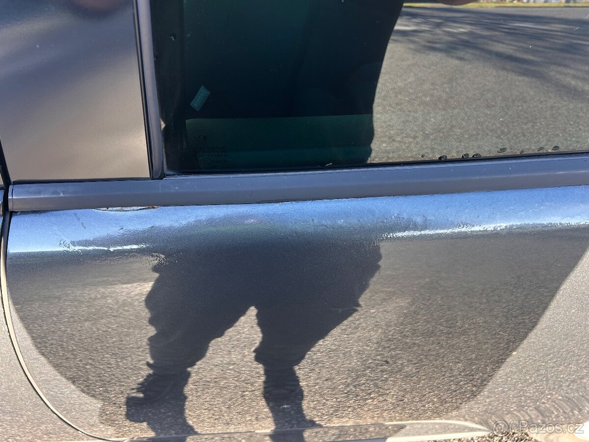 Peugeot 3008 1.6 hdi - 14