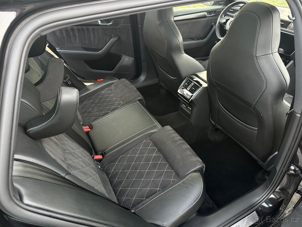Škoda Superb 3 FL 2.0 TDI DSG SPORTLINE 2022 - 14
