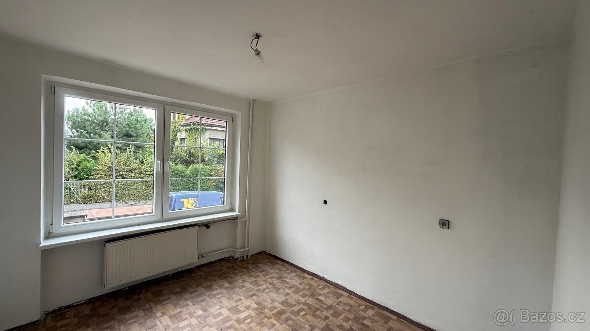 Prodej rodinného domu 15 km od Hradce Králové - 14