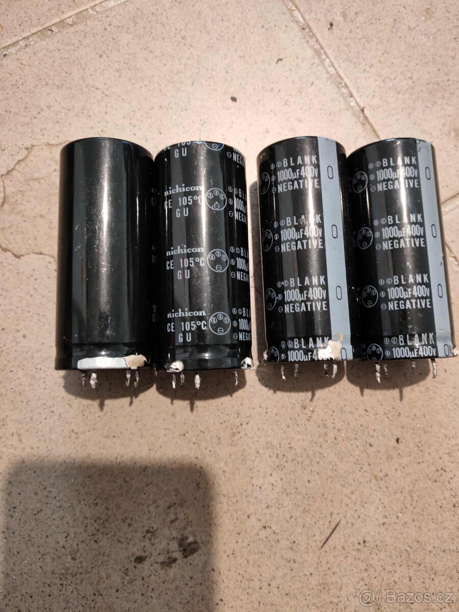 ELEKTROLYTICKÉ KONDENZÁTORY - 14