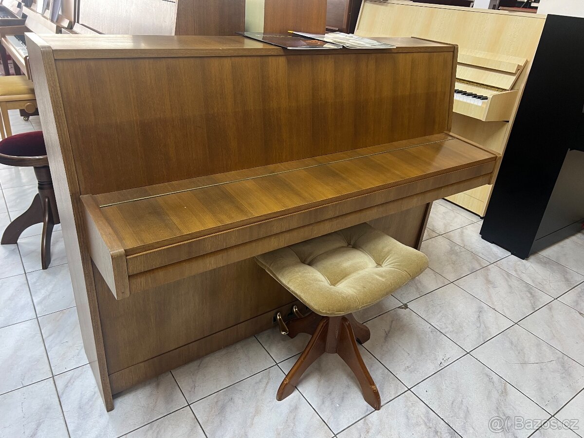 Petrof harmonie 105 se zárukou 2 roky, PRODÁNO - 14