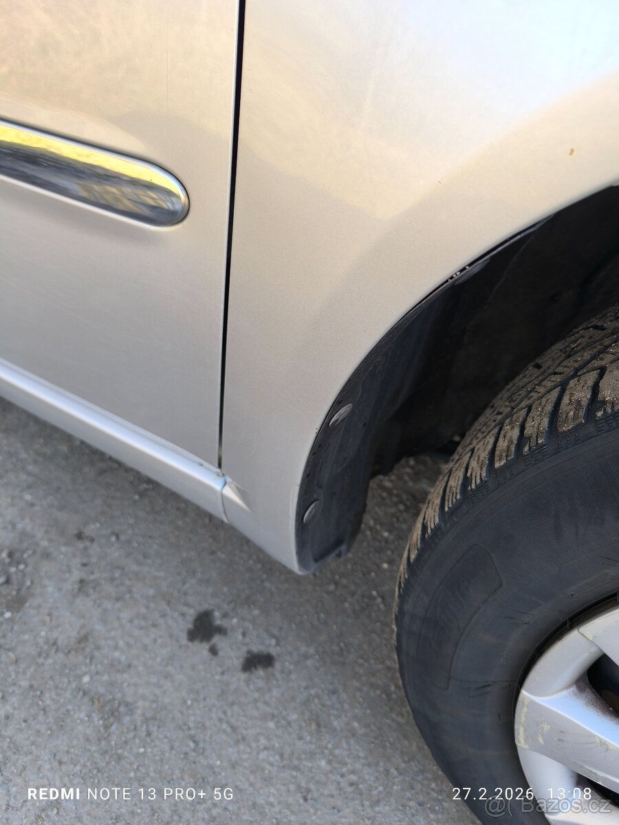 Avensis Verso 2.0 D 85kw - 14