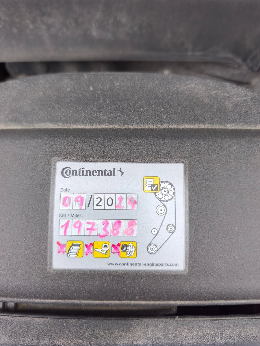 VW GOLF VII 2,0tdi 4motion 110kw - 14