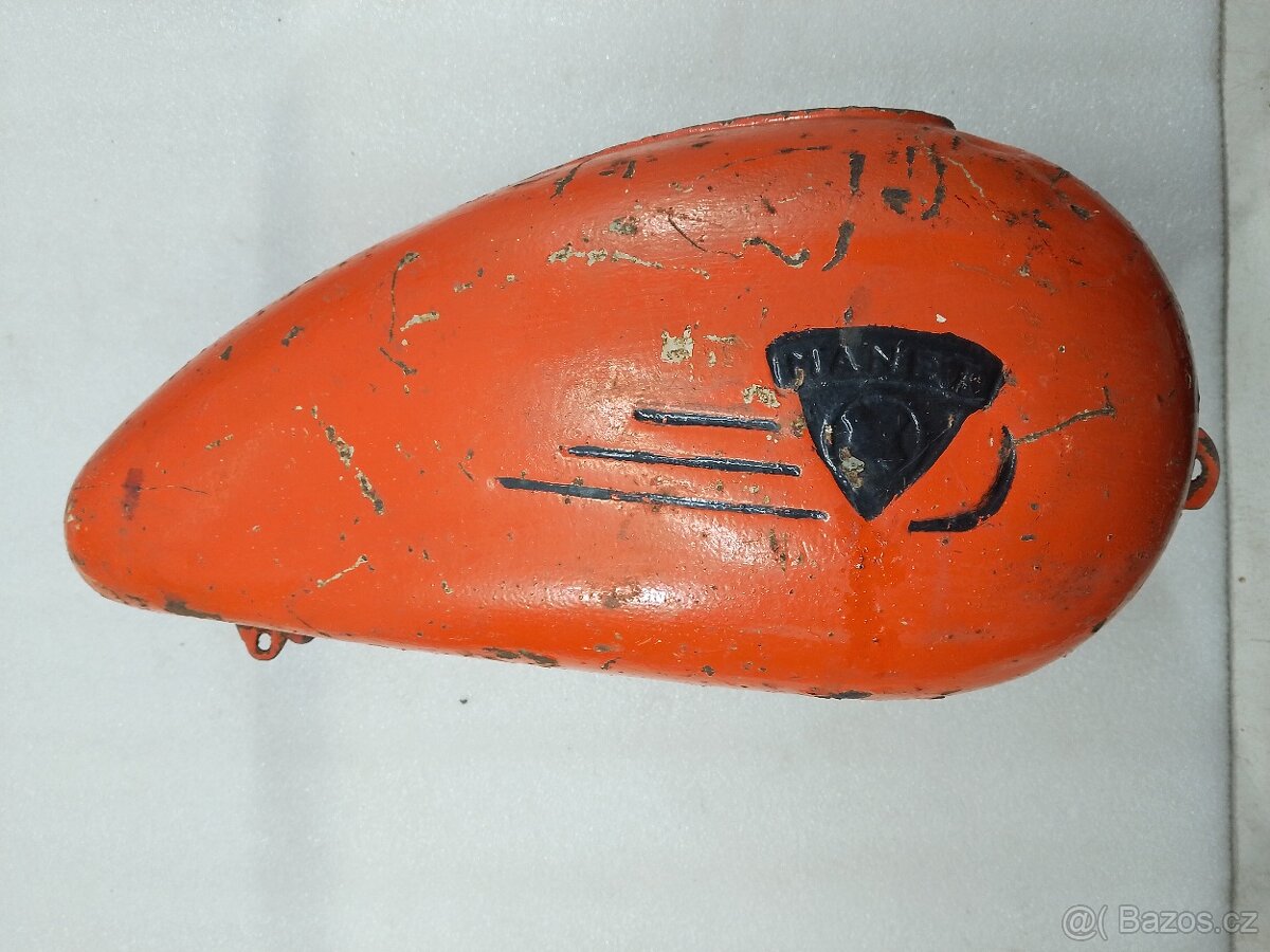 MANET 90 NÁDRŽ ORIGINÁL - 14