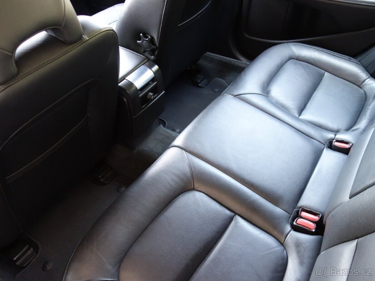 VOLVO V70 2.0D4 133kW 8A DRIVE - 14