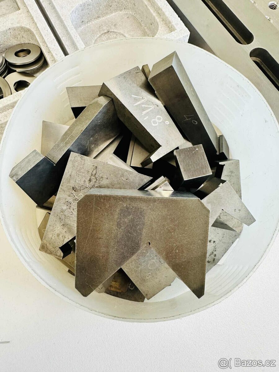 Drátová řezačka AGIE AGIECUT PROGRESS V2 + příslušenství - 14