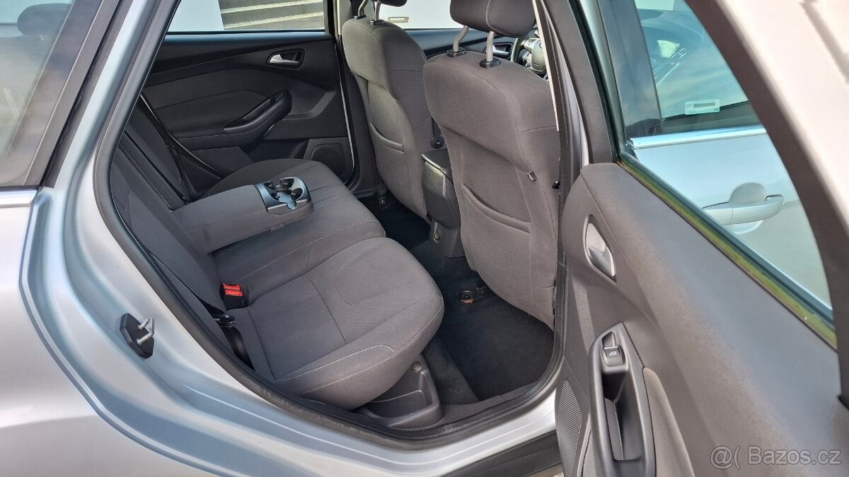 Ford Focus III Kombi 1,6 TDCi - 85kw. Nová STK - SLUŠNÝ STAV - 14