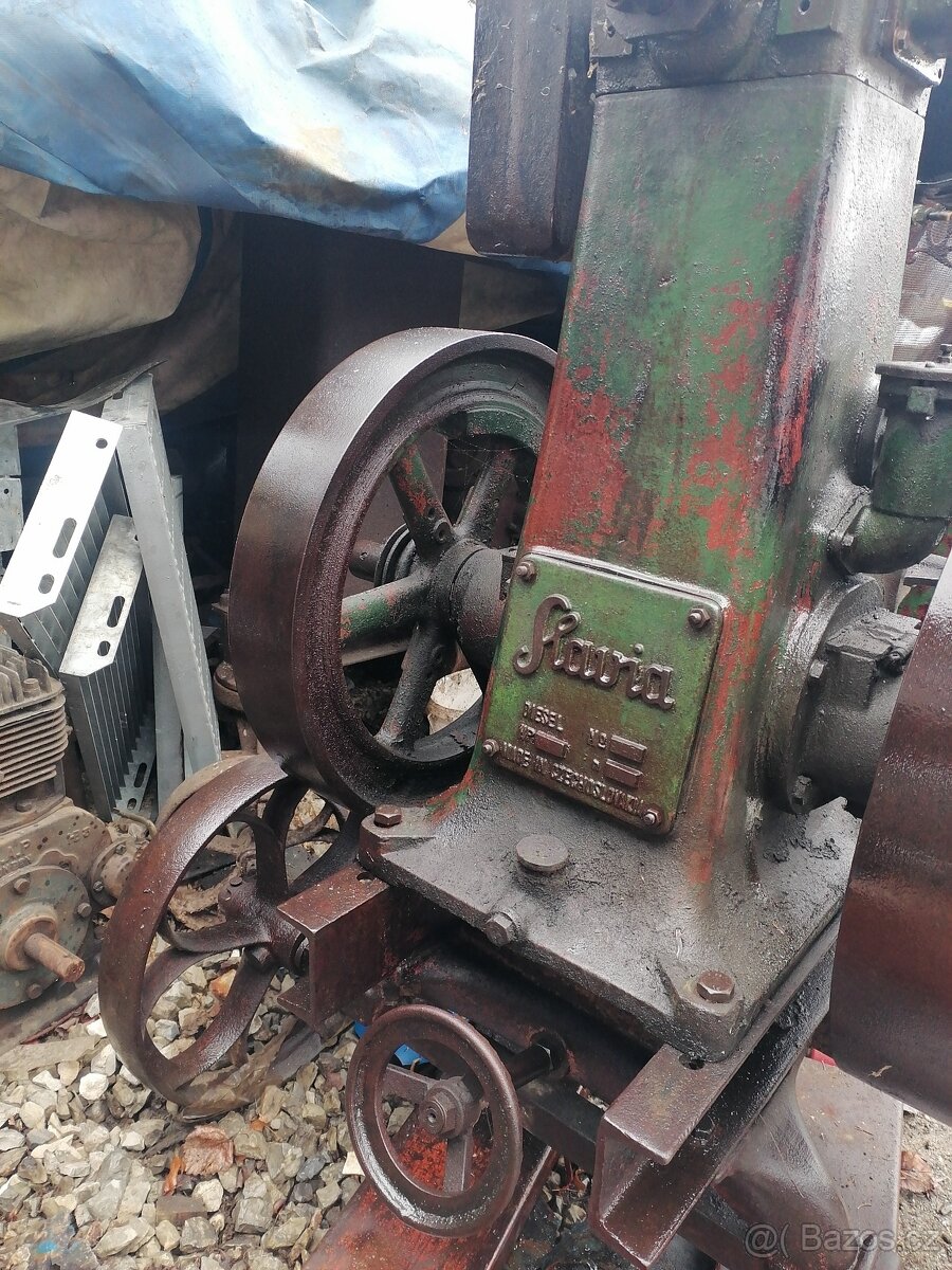 Velký stabilní motor Slavia Diesel - 14