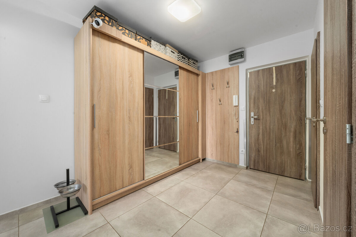 Prodej družstevního bytu 3+1 po kompletní rekonstrukci v Čes - 14