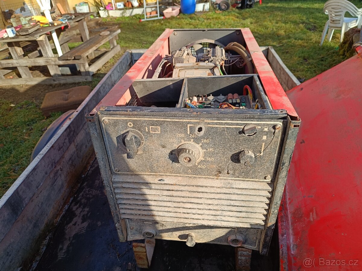 Svářečka Zn.ZU.315-11 - 14