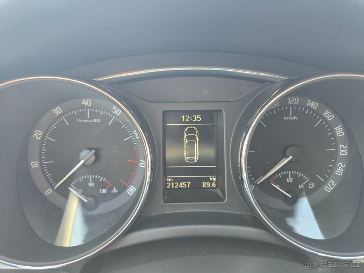 Škoda Superb 3.6 FSI DSG Elegance 4x4 - 14