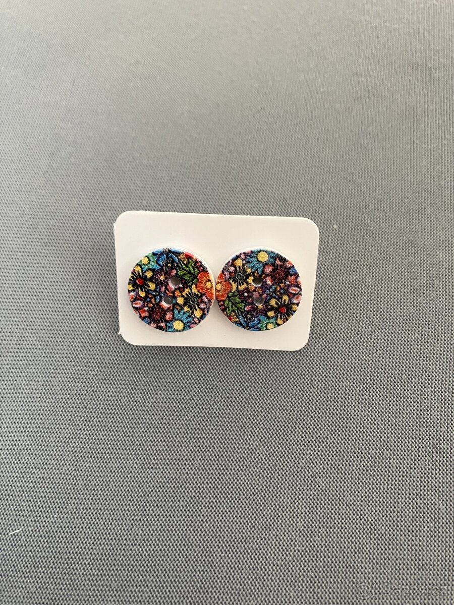 Drevene puzetove nausnice - 14