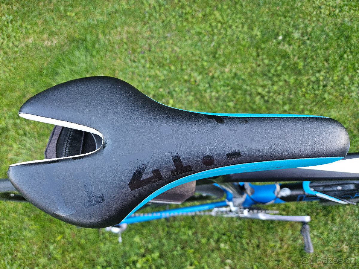 Karbonová silnička LAPIERRE, rám 23" - 14