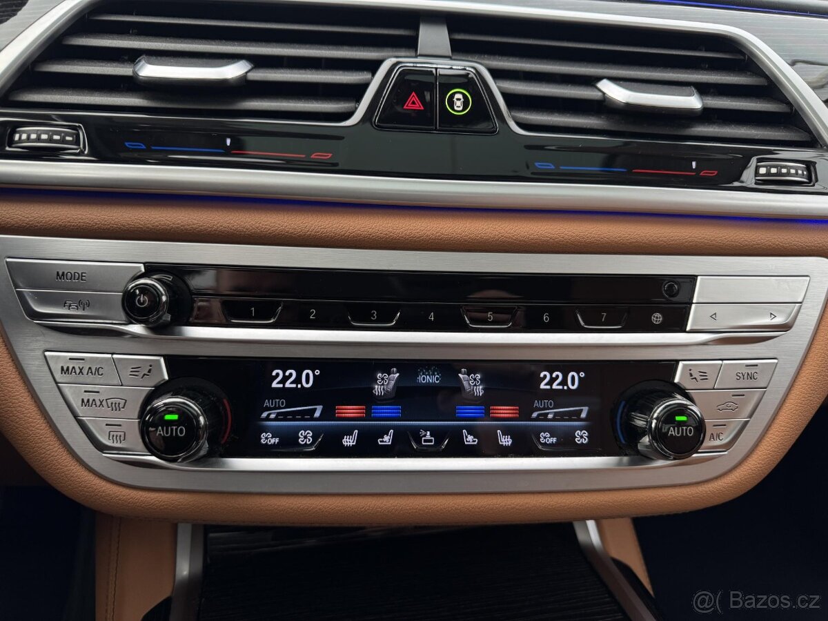 BMW Řada 7, 750d 4x4 CZ HUD Laser DPH - 14