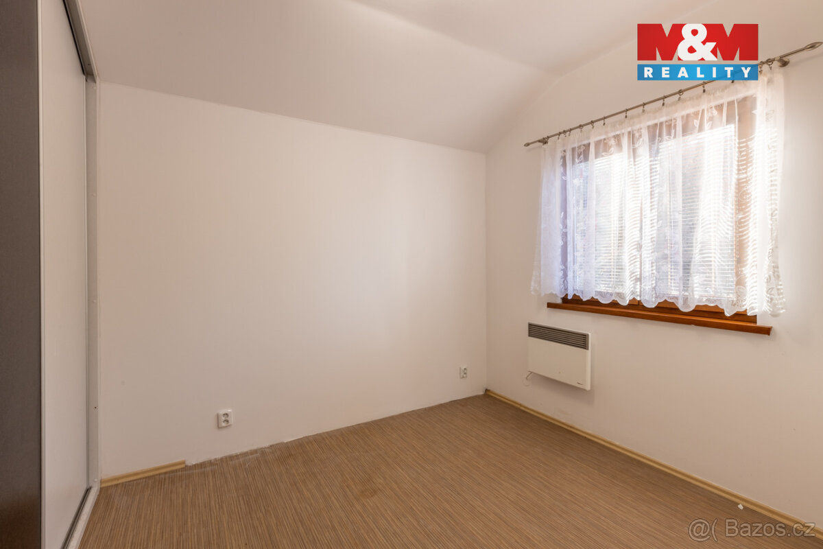 Prodej domu 4+kk na pozemku 700 m2, ul. Průmyslová, Jesenice - 14