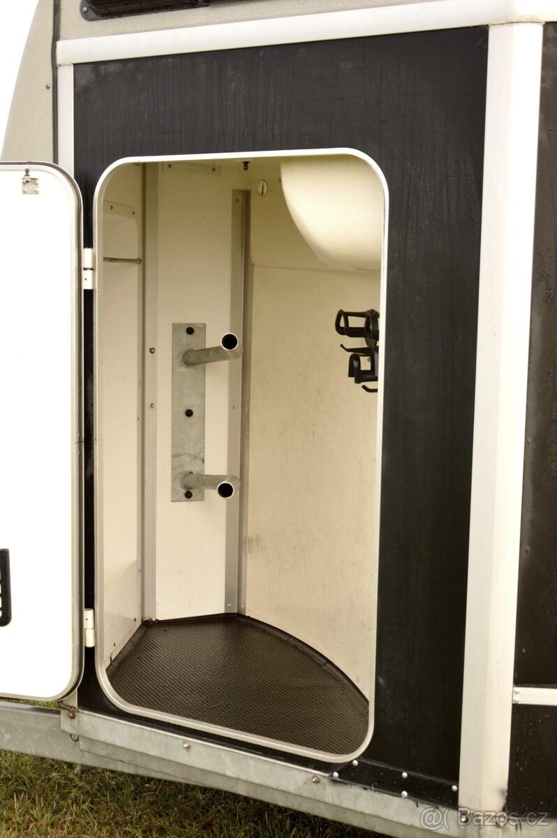 Přepravník pro 2 koně Humbaur Balios Aero - 14