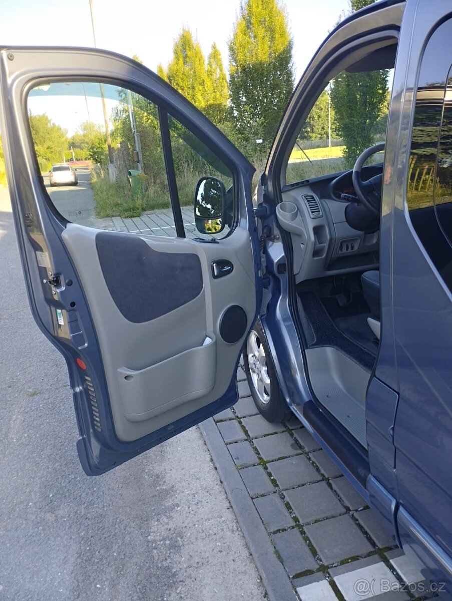 Renault Trafic 2.0DCI 84kW, 2013, 9 MÍST, BLACK EDITION - 14