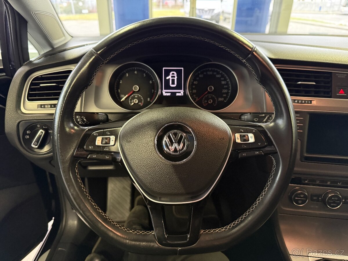 Volkswagen Golf 1,2 TSI 81kW,LOUNGE,SERVISKA - 14