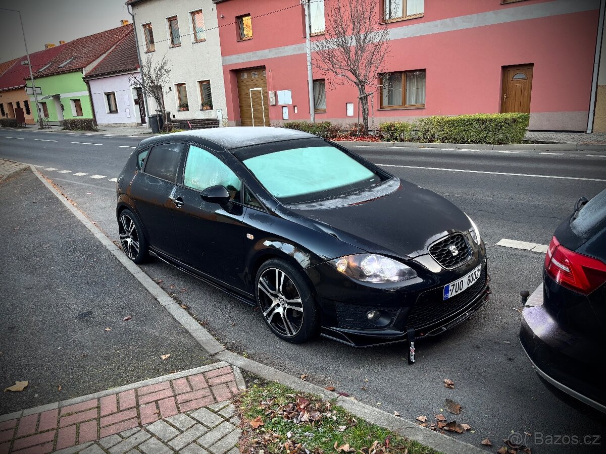 Prodám Seat Leon FR 2.0 TDI CR 2013 Facelift - 14