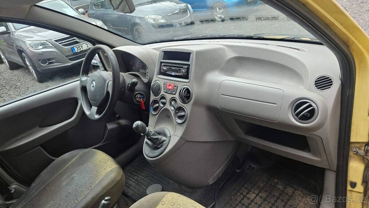 Fiat Panda 1.1 2006 nové ČR STK 5/28 - 14
