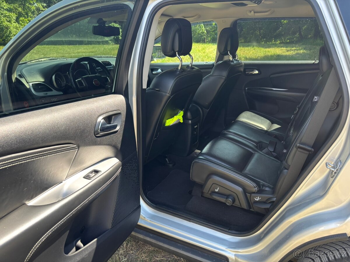 2013 Fiat Freemont 2.0 Multijet 4x4 7 míst - 14