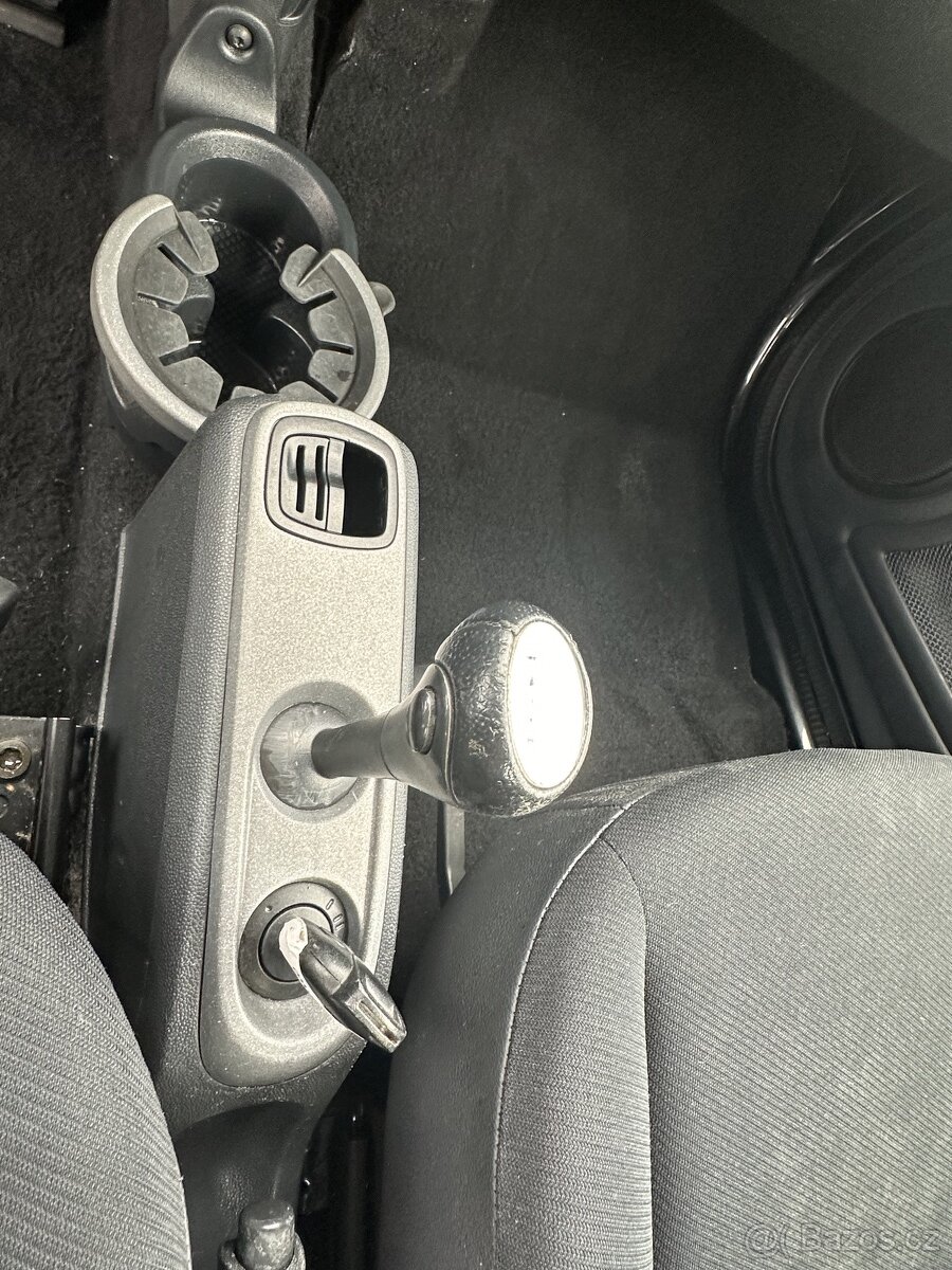 Smart Fortwo 1.0 benzín AUTOMAT 2012 - 14