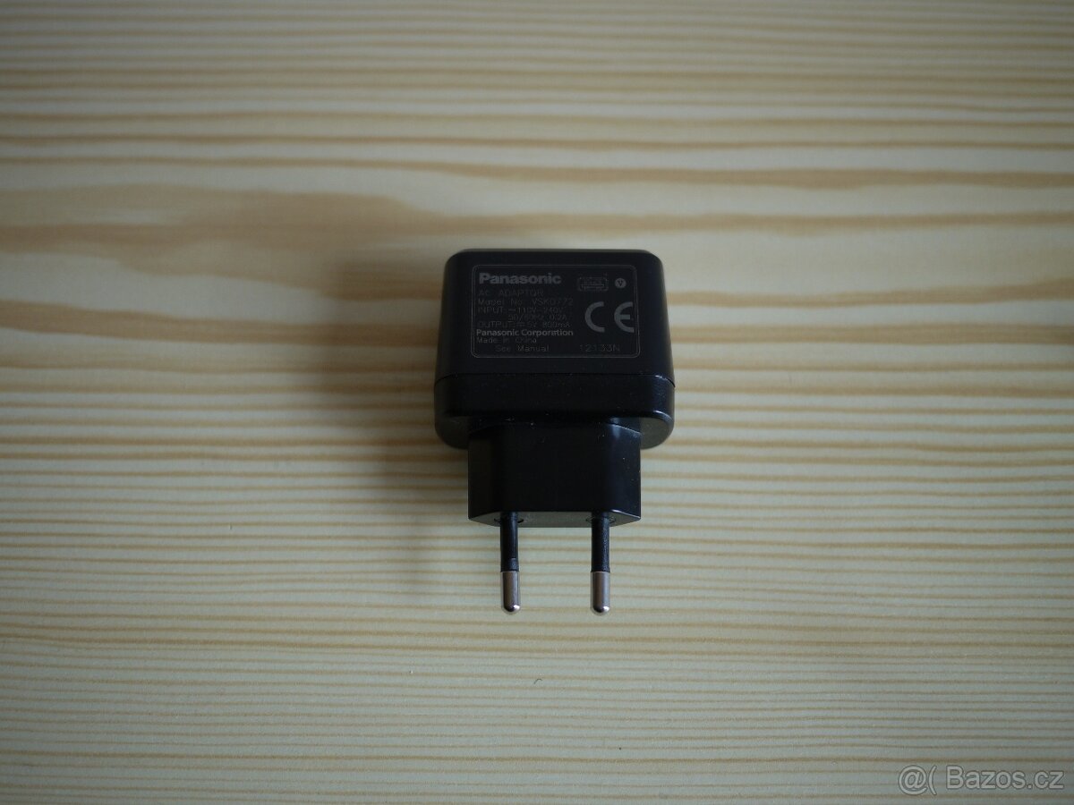 Fotoaparát Panasonic G100+stativ a brašna Panasonic... - 14