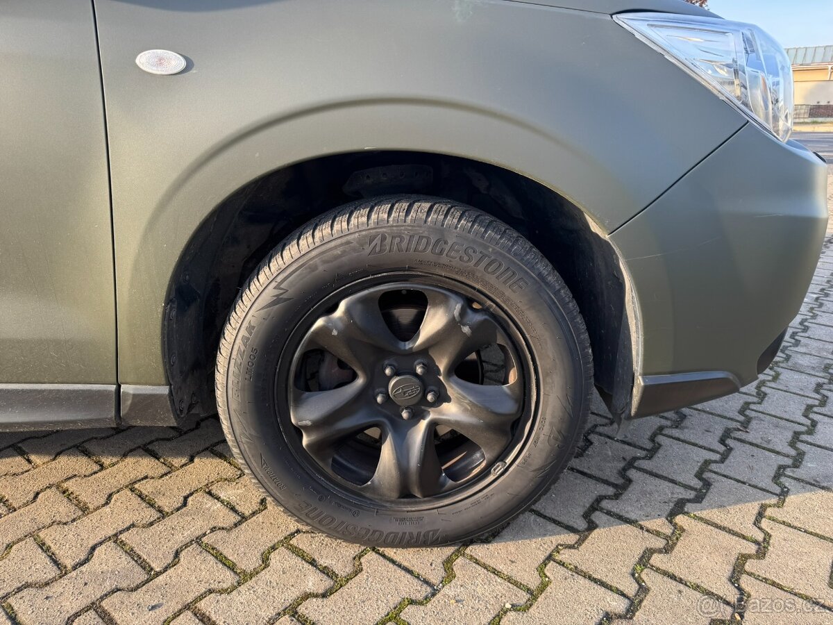 Subaru Forester 4×4 2,0i 110KW STK ITÁLIE - 14