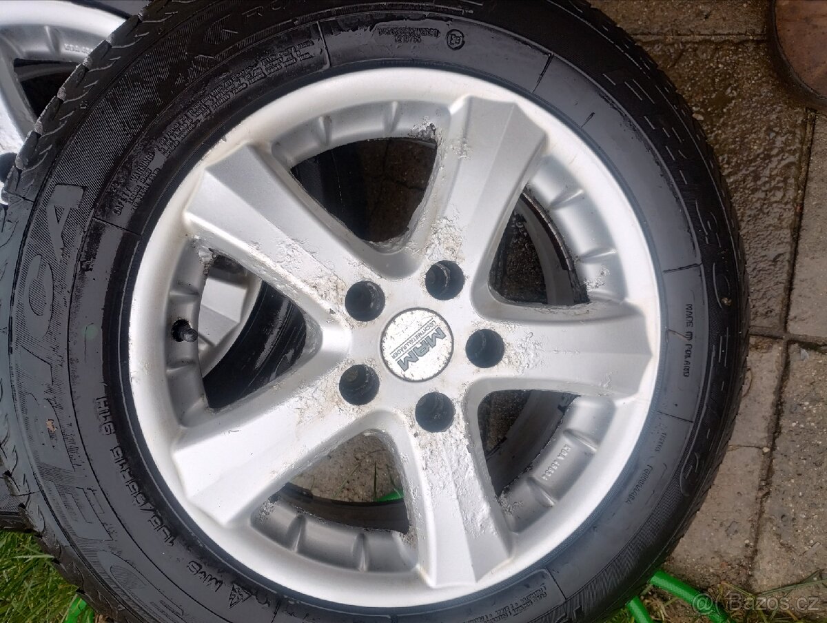 ALU kola + zimní pneu R15 - 14