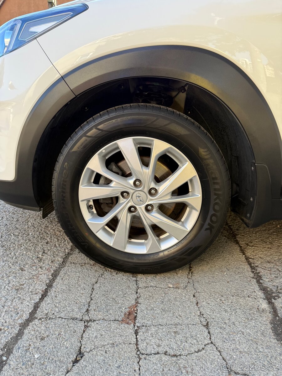 Hyundai Tuscon 1.6CRDi 85kW Traveller - 14