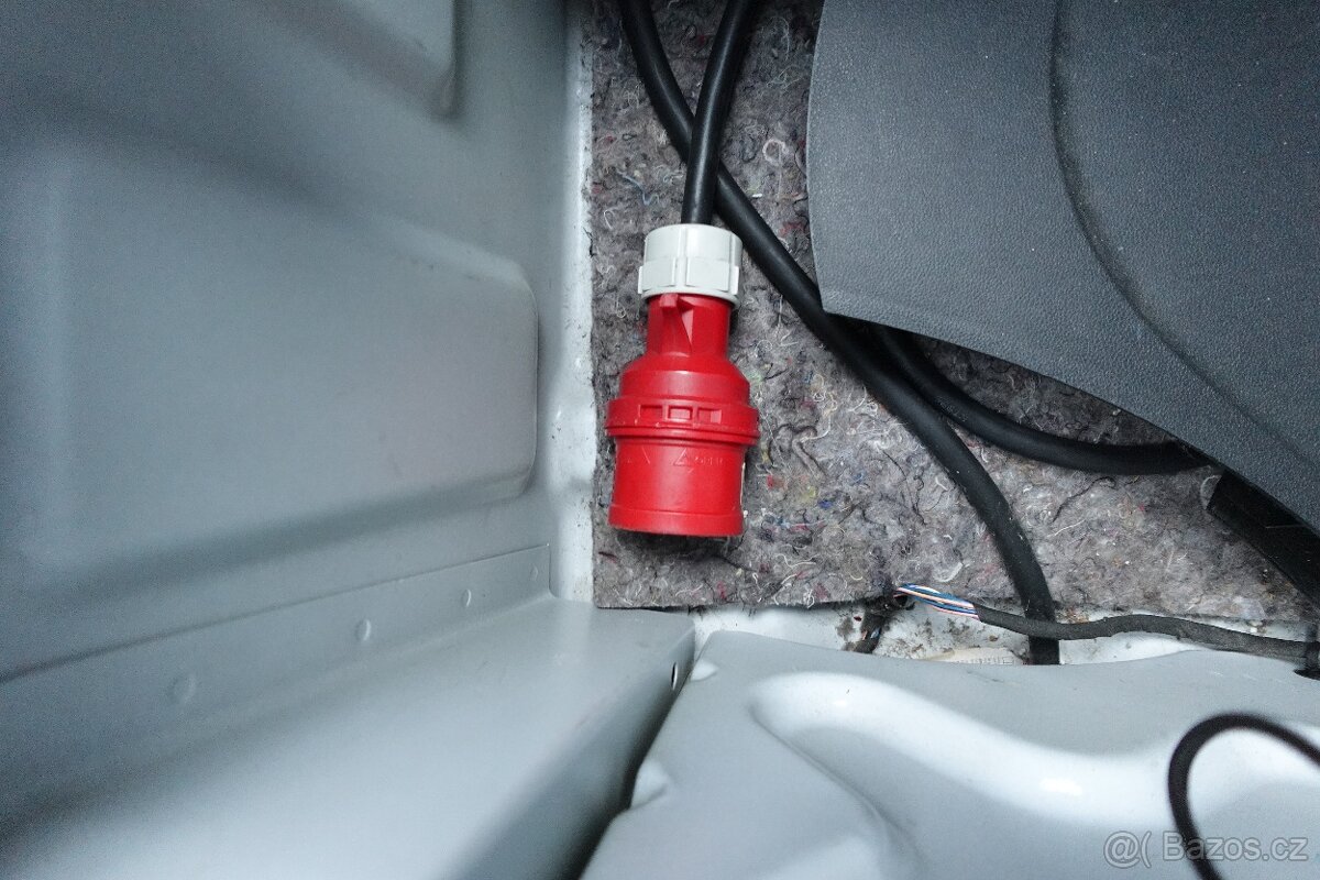 MB SPRINTER 316CDI MRAZÁK DO -25°C 2.2CDI ZÁSUVKA - 14