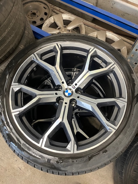 Celá kola na BMW X5 - 14