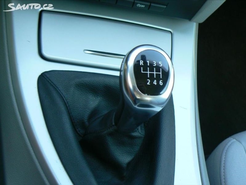 BMW Řada 3 2.0 320d COUPE -2007 - 14