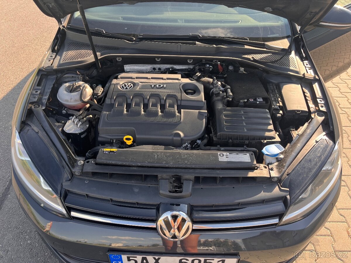 VW Golf Variant VII 1,6tdi 81kw rok 2016 spotř.5litru - 14