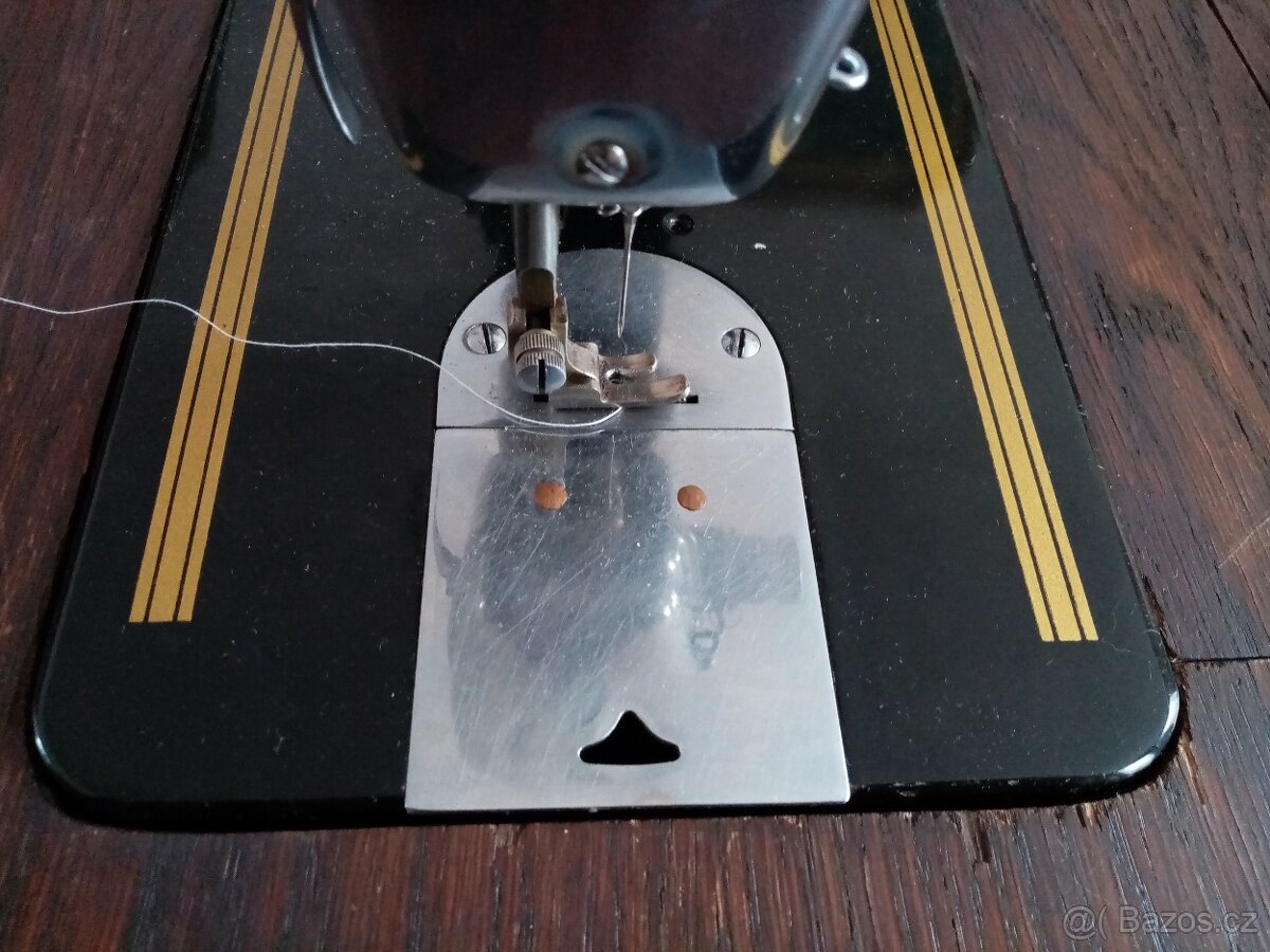 MINERVA (typ 122) – šicí stroj - 14