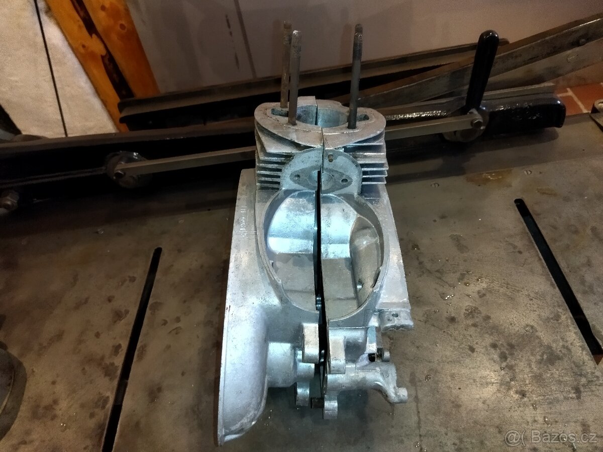 Jawa 250 Pérák zbrojovka - 14