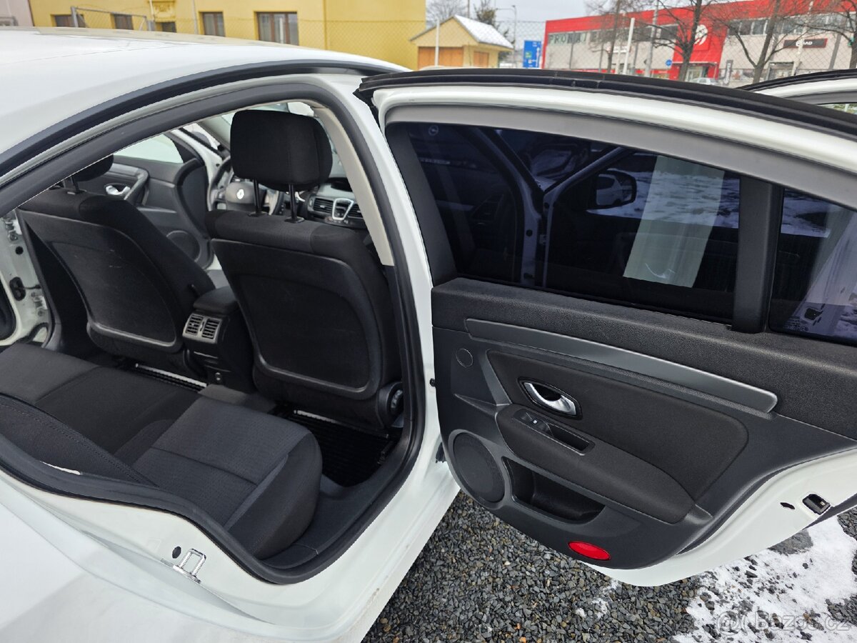 Renault Laguna
2.0 I 103kw - 14