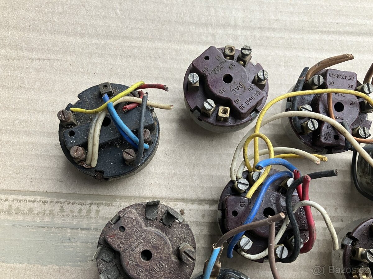 jawačz spínací skříňky - 14