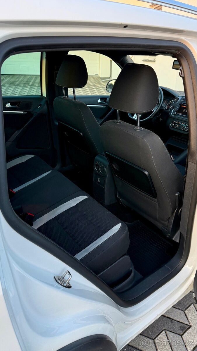 VW TIGUAN 1.4Tsi 90kw 2x R-Line - 14