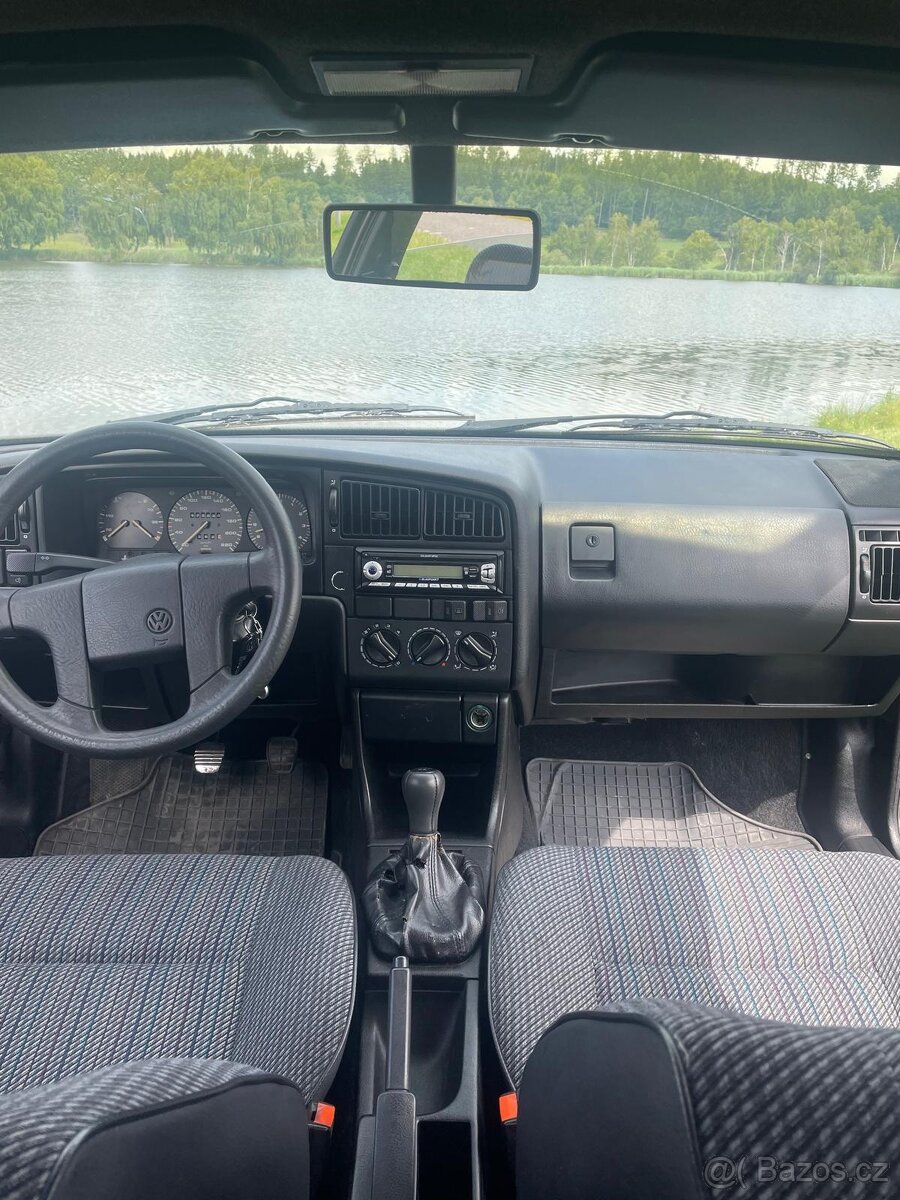 VW Passat B3 1.9TD - 14