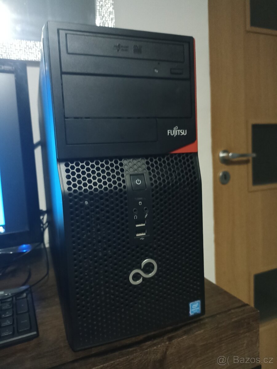 PC Fujitsu Siemens - 14