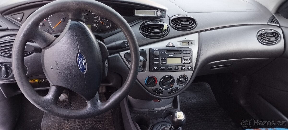 Ford Focus 1.8tddi - 14