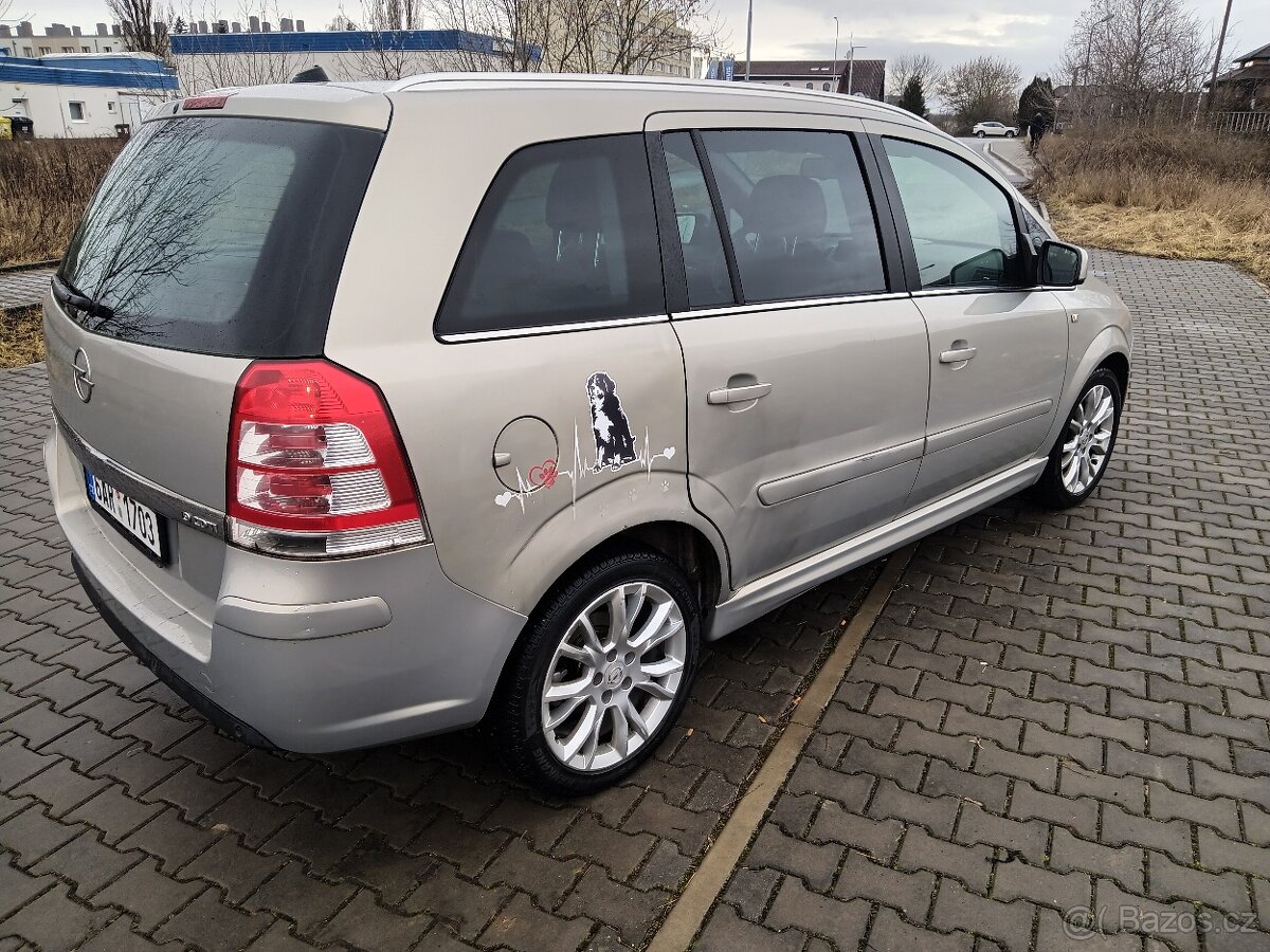 Zafira, CNG/ benzín, 110 kW, 1.6 Rok 2010 - 14