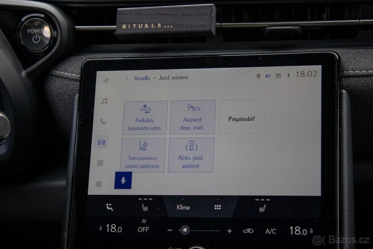Lexus LBX 1.5 HEV 100kW e-CVT - 14